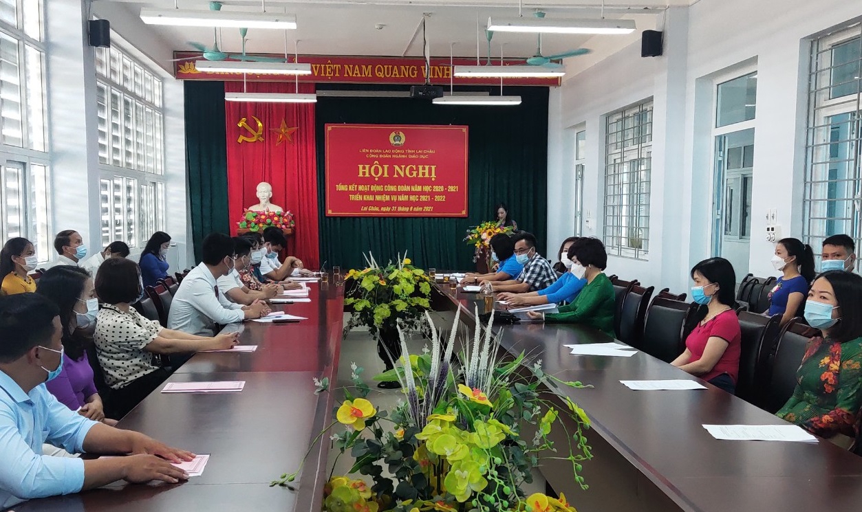 Lai Châu: Khen thưởng trên 180 tập thể, cá nhân đoàn viên công đoàn giáo dục