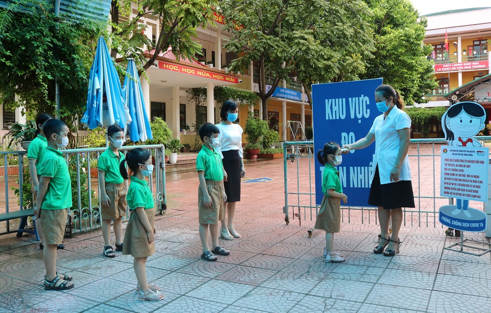 Thái Nguyên: An toàn, thuận lợi những ngày đầu năm học mới - Ảnh minh hoạ 3