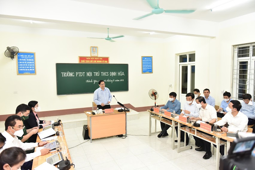 Thủ tướng Phạm  Minh Chính: Nỗ lực bảo đảm công bằng xã hội trong giáo dục - Ảnh minh hoạ 10