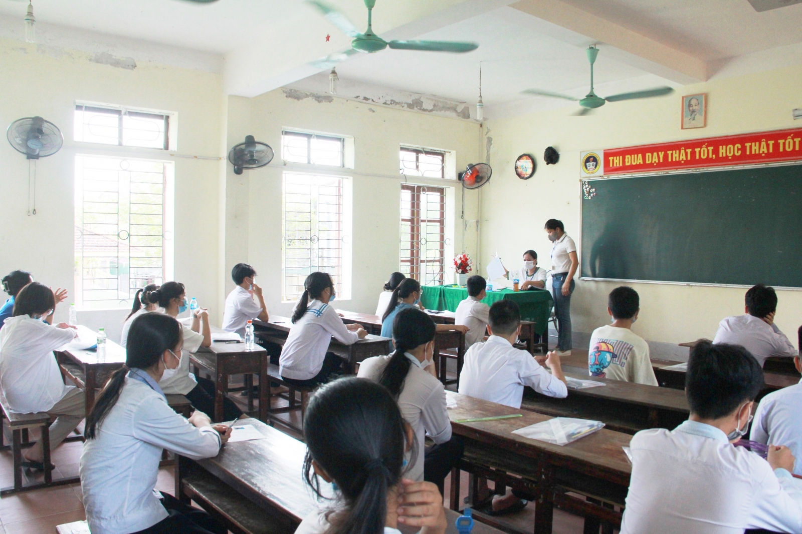 Hà Tĩnh: Đề xuất cho học sinh trở lại học trực tiếp