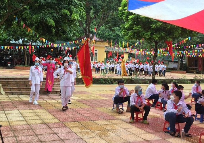 Hoà Bình: Học sinh huyện Lương Sơn tựu trường hôm nay 15/9