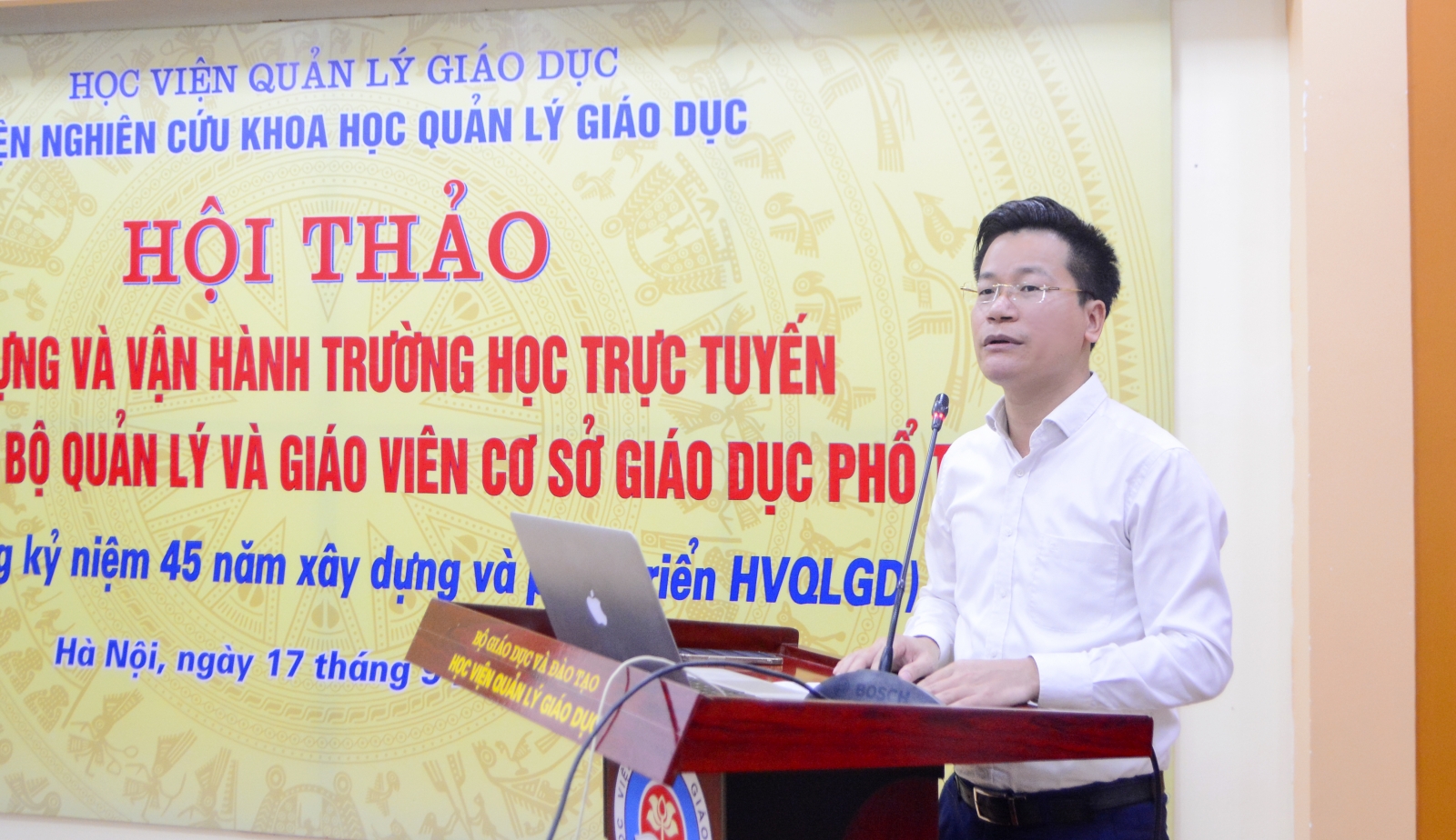 Kiểm tra trực tuyến hoàn toàn phù hợp khi học sinh chưa được đến trường