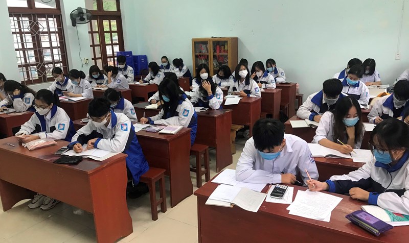 Có học sinh là F0, thành phố Hà Giang cho tạm ngừng đến trường từ 27/10