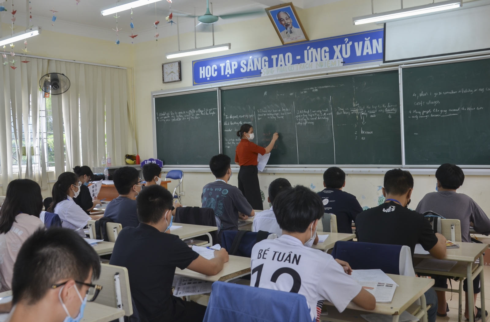 Giáo dục Điện Biên khỏa lấp chỗ trống giáo viên