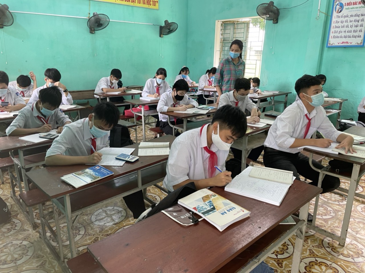 Học sinh sinh viên Bắc Ninh ảnh hưởng bởi dịch được tạo điều kiện thủ tục vay vốn