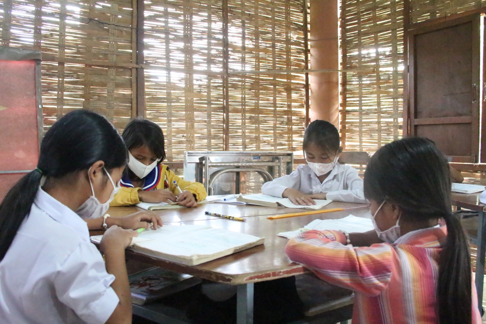 Kon Tum: Không thu học phí học kì I năm học 2021-2022