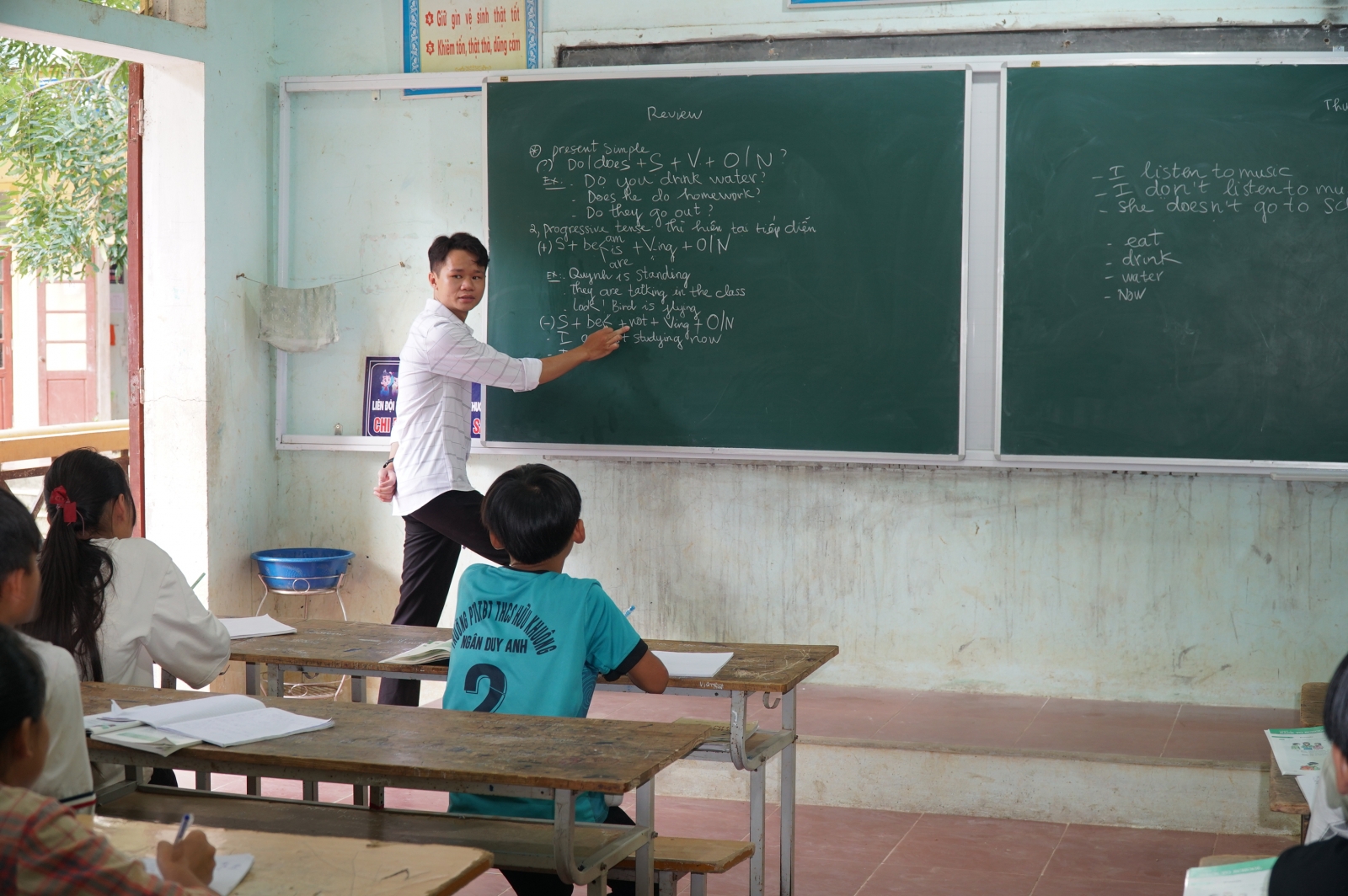 Luân chuyển giáo viên tại Tương Dương (Nghệ An): Biệt phái có thời hạn - Ảnh minh hoạ 2