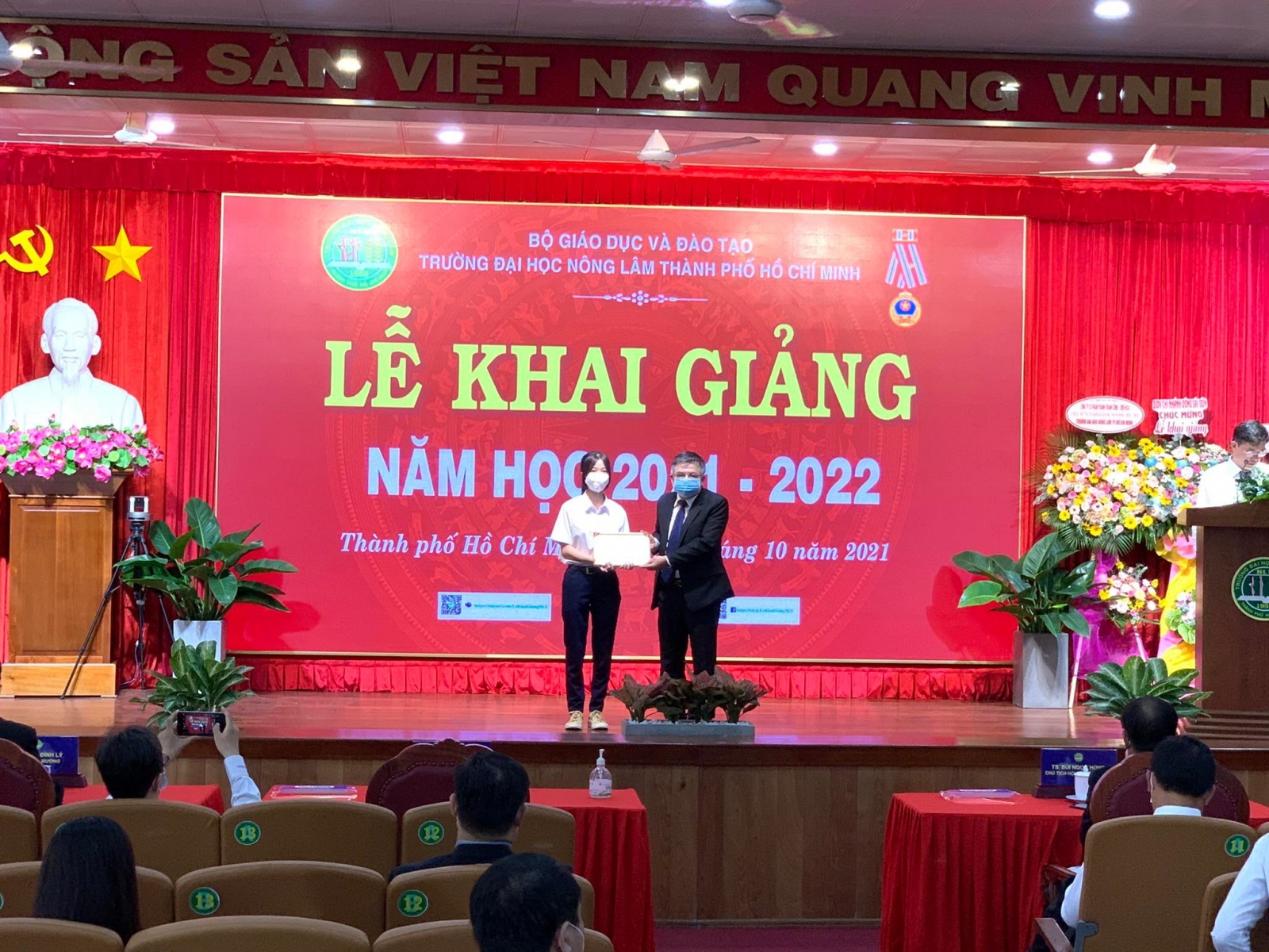 Trường Đại học Nông Lâm TPHCM chào đón hơn 5.000 tân sinh viên