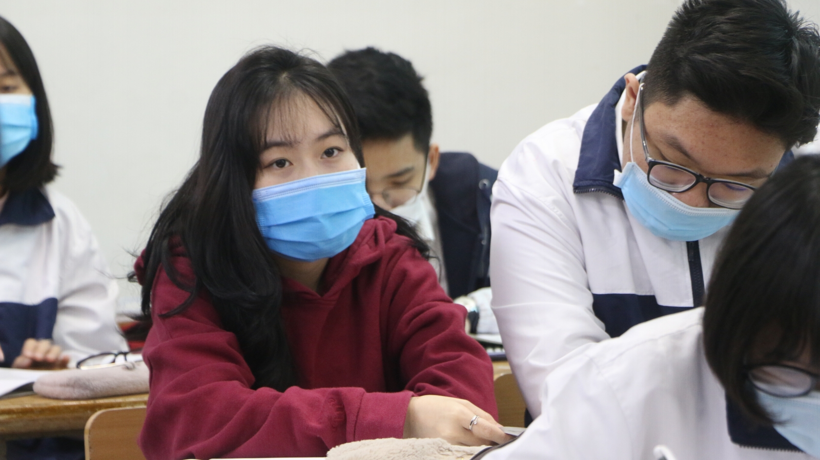 Nam Định chuẩn bị chiến dịch tiêm vắc xin cho trẻ từ 12 - 17 tuổi - Ảnh minh hoạ 2