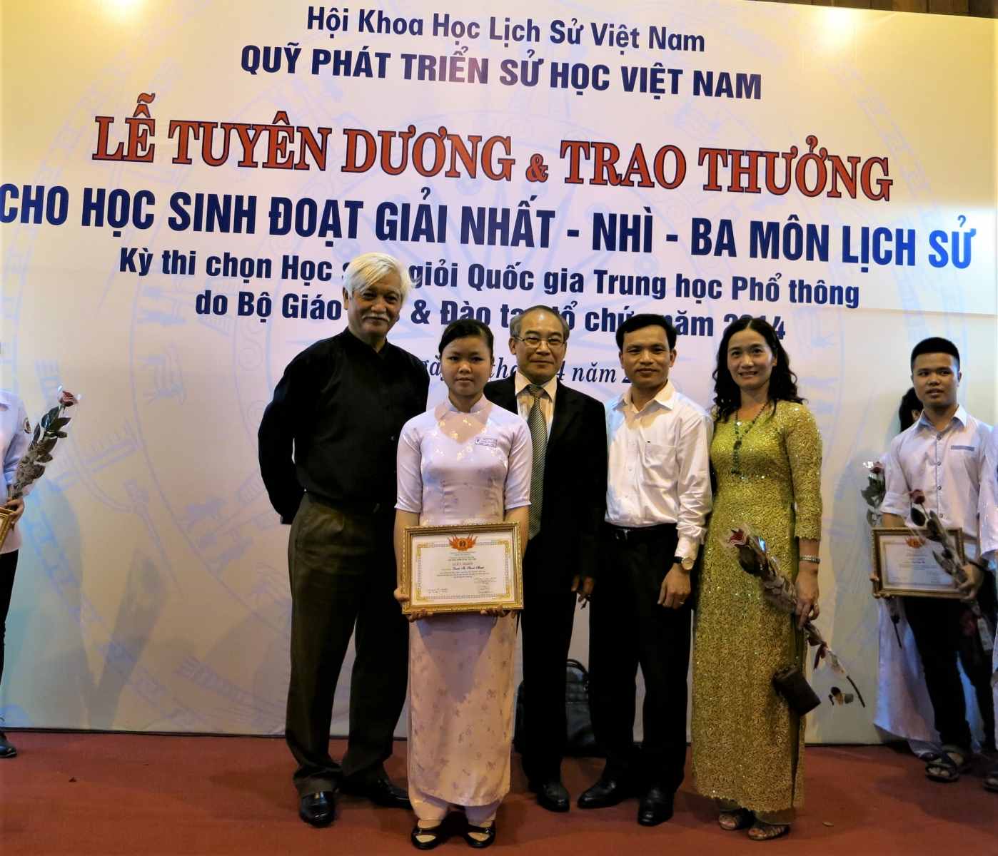 Trường THPT Nguyễn Tất Thành, tỉnh Đắk Lắk: 35 năm vun đắp những mùa quả ngọt - Ảnh minh hoạ 4