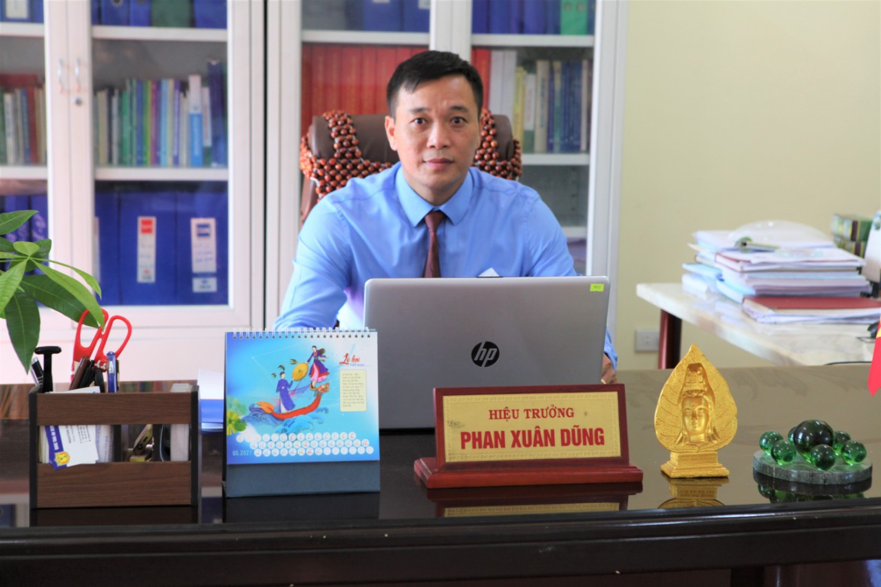 Trường Trung cấp Kinh tế- Kỹ thuật Hồng Lam :  “Ngôi trường xứ Nghệ - Thực hiện hiệu quả đào tạo Nghề kết hợp giảng dạy Văn hoá GDTX cấp THPT” - Ảnh minh hoạ 4