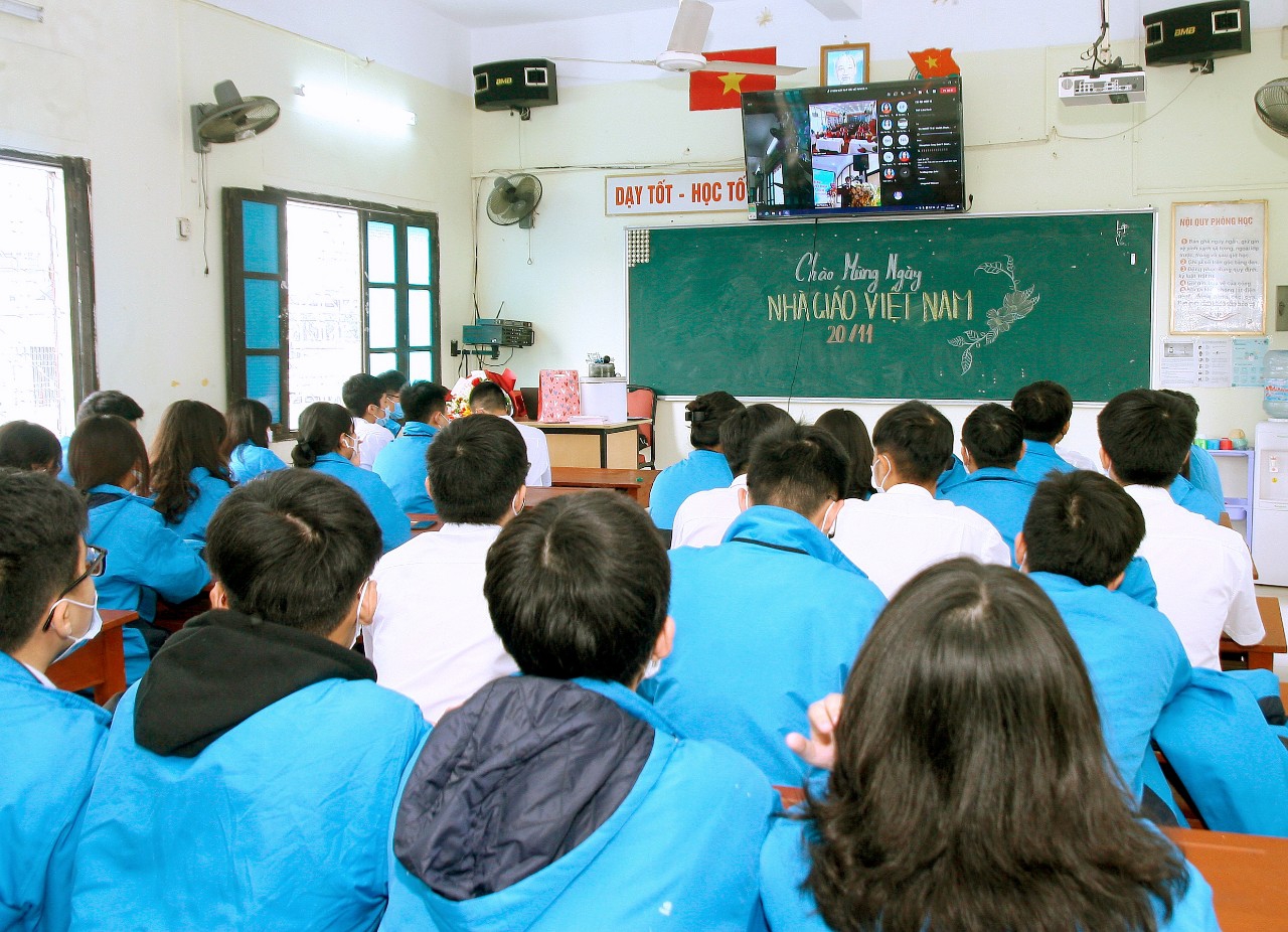 Hải Phòng: Xúc động kỉ niệm Ngày nhà giáo Việt Nam qua hình thức trực tuyến