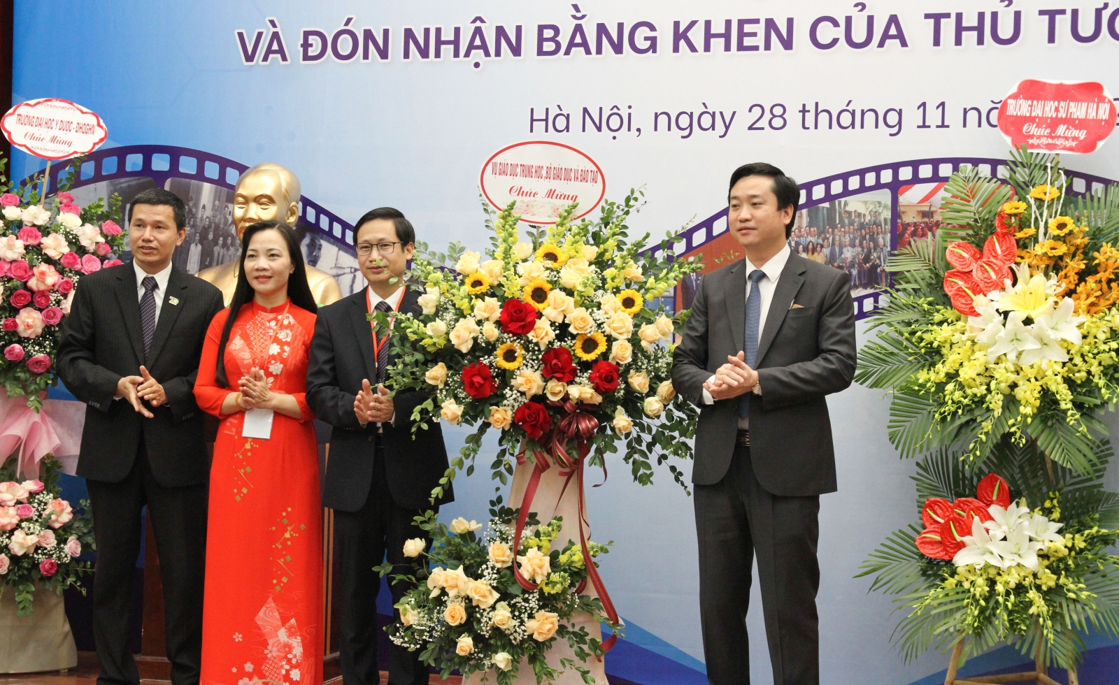 Khoa Sinh học, Trường ĐH Sư phạm Hà Nội nhận Bằng khen của Thủ tướng Chính phủ - Ảnh minh hoạ 3