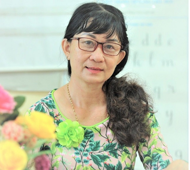 Nhà giáo Nhân dân Huỳnh Thị Phương Thảo: Hết lòng với học sinh tiểu học vùng khó