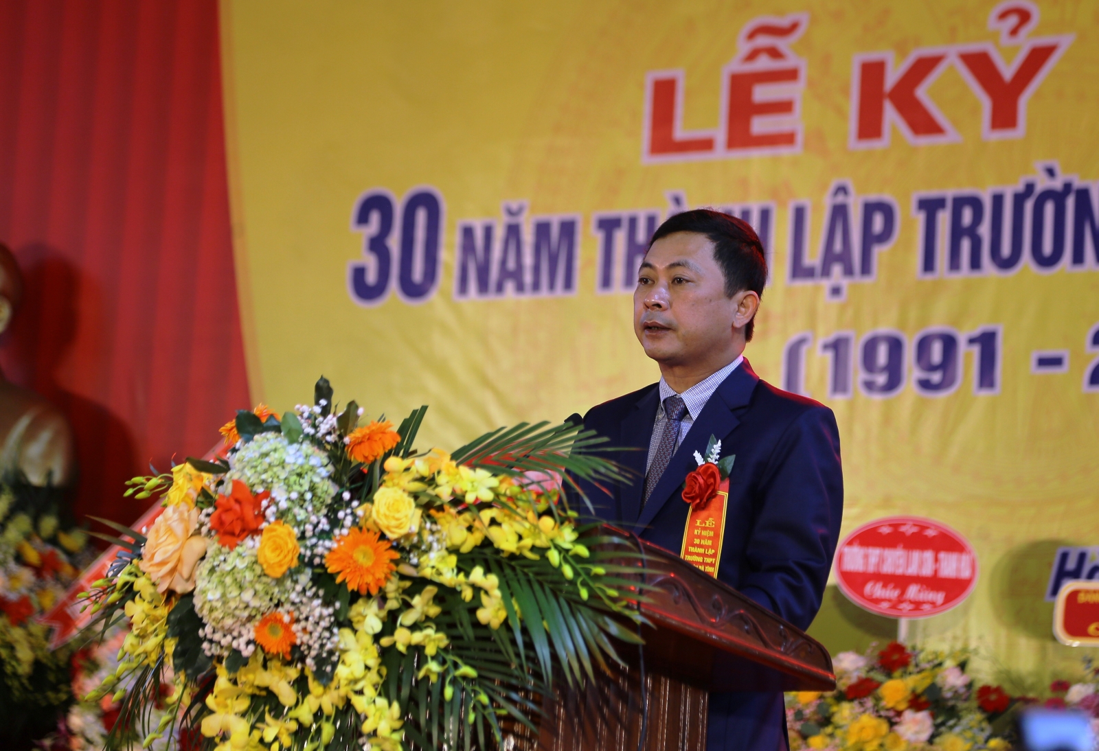 Trường THPT Chuyên Hà Tĩnh đón nhận Bằng khen của Thủ tướng Chính phủ - Ảnh minh hoạ 5