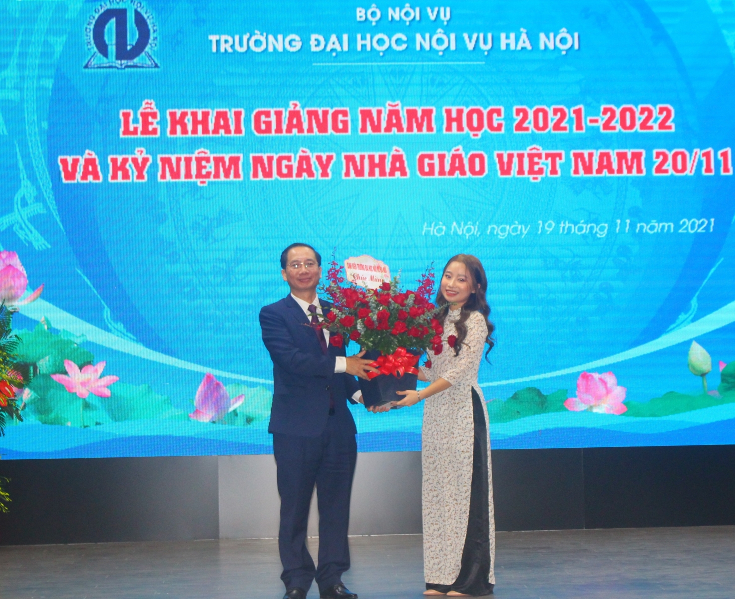 Trường Đại học Nội vụ Hà Nội khai giảng năm học mới 2021 -2022 - Ảnh minh hoạ 6