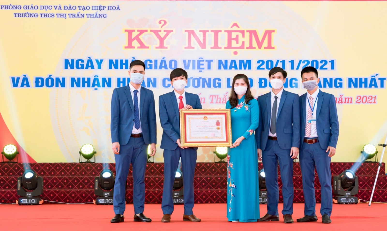 Bắc Giang: Trường THCS Thị trấn Thắng đón nhận Huân chương Lao động hạng Nhất