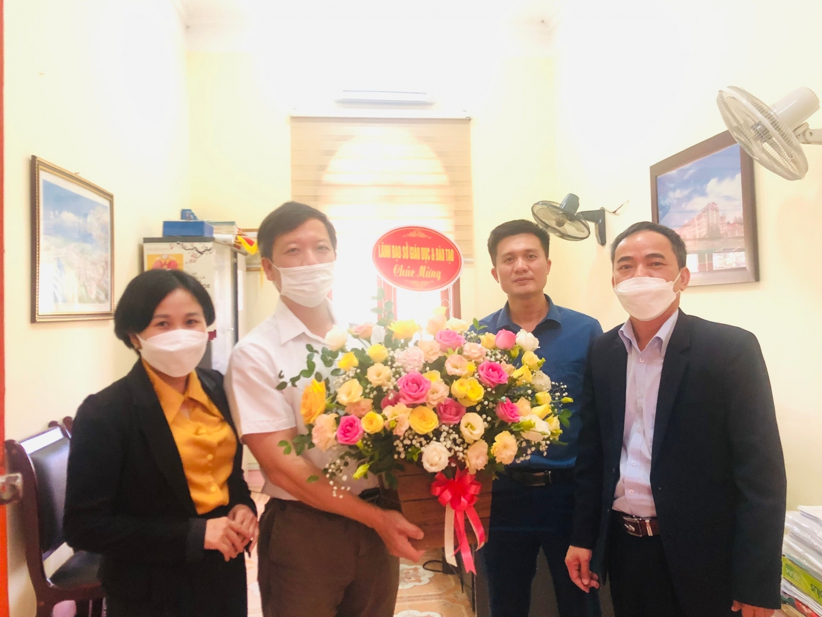 Điện Biên: Sở GD&ĐT tri ân các thầy cô nhân kỷ niệm ngày Nhà giáo Việt Nam