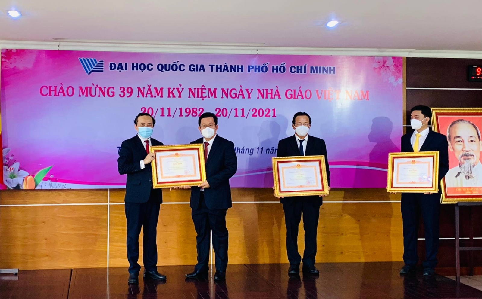 Trưởng Ban Tuyên giáo Trung ương Nguyễn Trọng Nghĩa thăm Đại học Quốc gia TPHCM - Ảnh minh hoạ 2