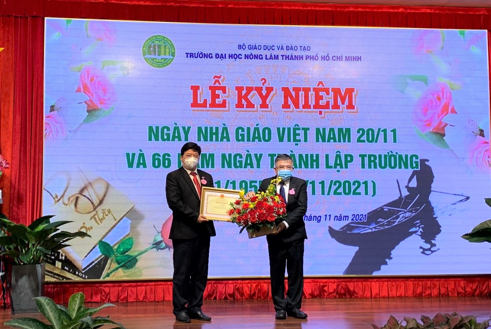 Trường Đại học Nông Lâm TPHCM kỉ niệm Ngày Nhà giáo Việt Nam