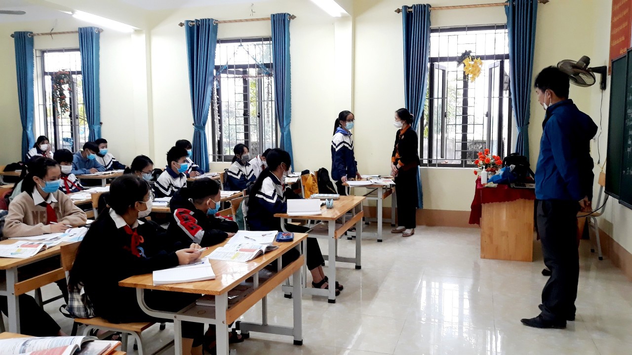 Bắc Giang: Học sinh 14 trường THCS huyện Việt Yên trở lại trường học tập  - Ảnh minh hoạ 2