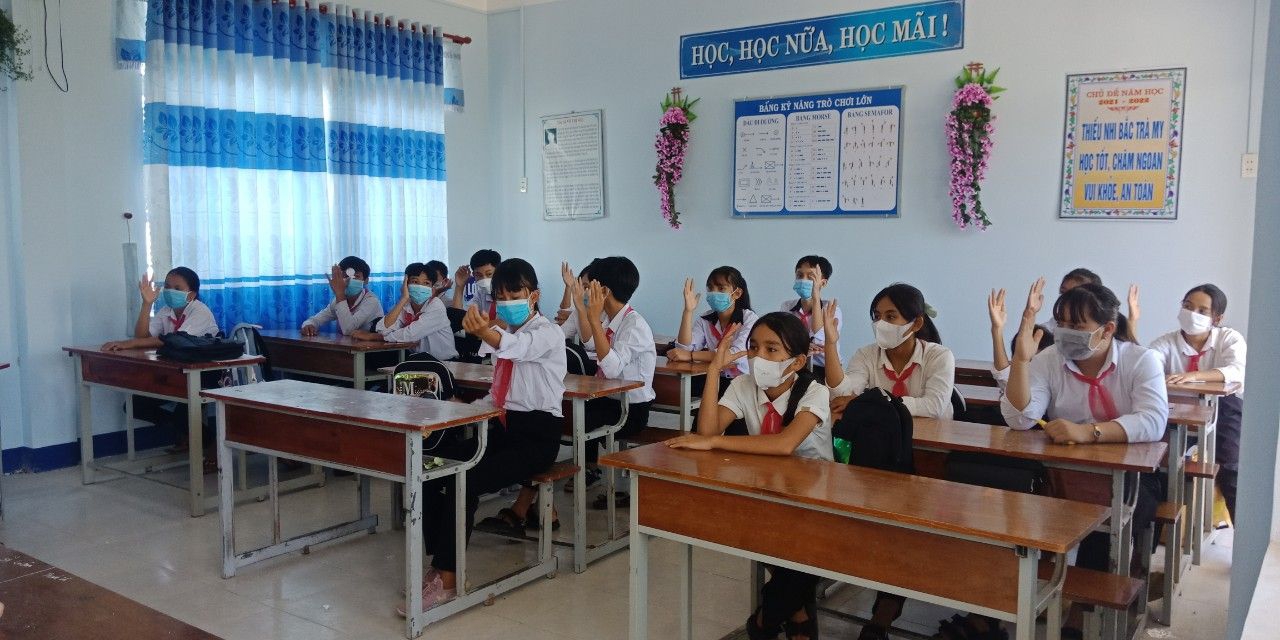 Ứng phó dịch Covid-19 ở địa bàn miền núi: Dạy bù kiến thức, không gây áp lực