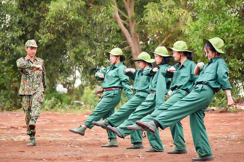 Giáo dục quốc phòng và an ninh trong trường học: Trưởng thành sau giờ luyện tập