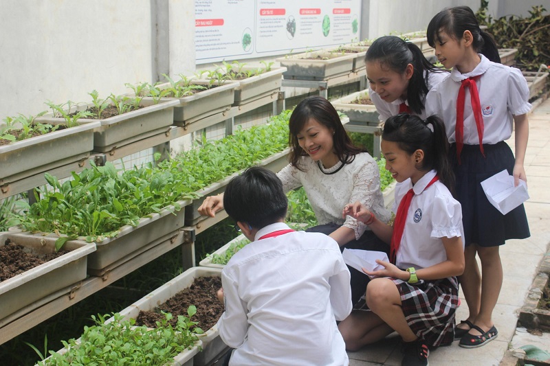 Học sinh hạnh phúc, sáng tạo trong môi trường học đường xanh - Ảnh minh hoạ 2