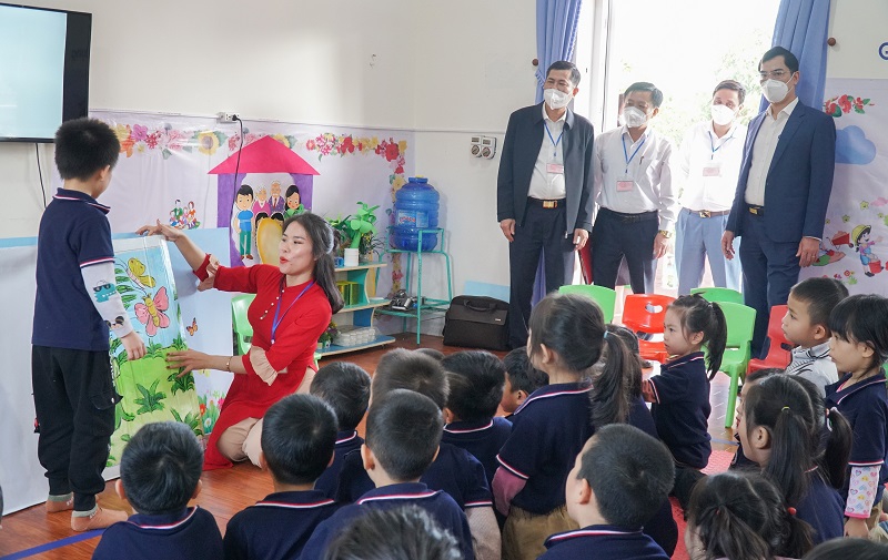 Thi giáo viên giỏi tỉnh tại Nghệ An: Hồi hộp khi gặp lại trò
