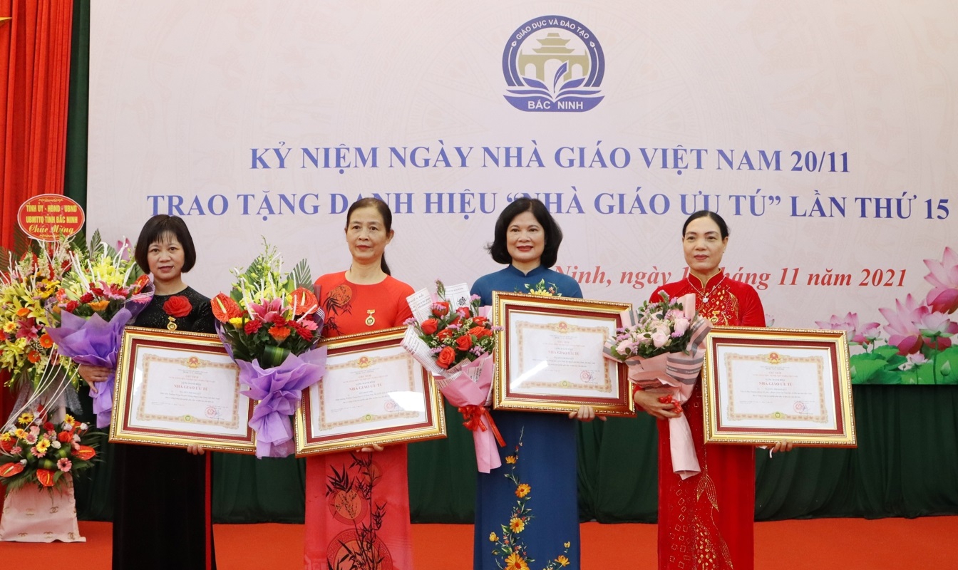 Những bông hoa đẹp trong sự nghiệp “trồng người” ở Bắc Ninh