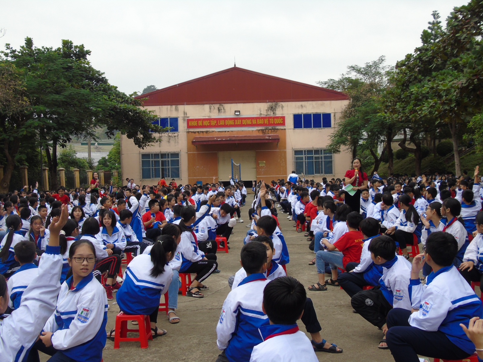 Hình ảnh trực quan giúp trường học Điện Biên nói không với khói thuốc - Ảnh minh hoạ 2