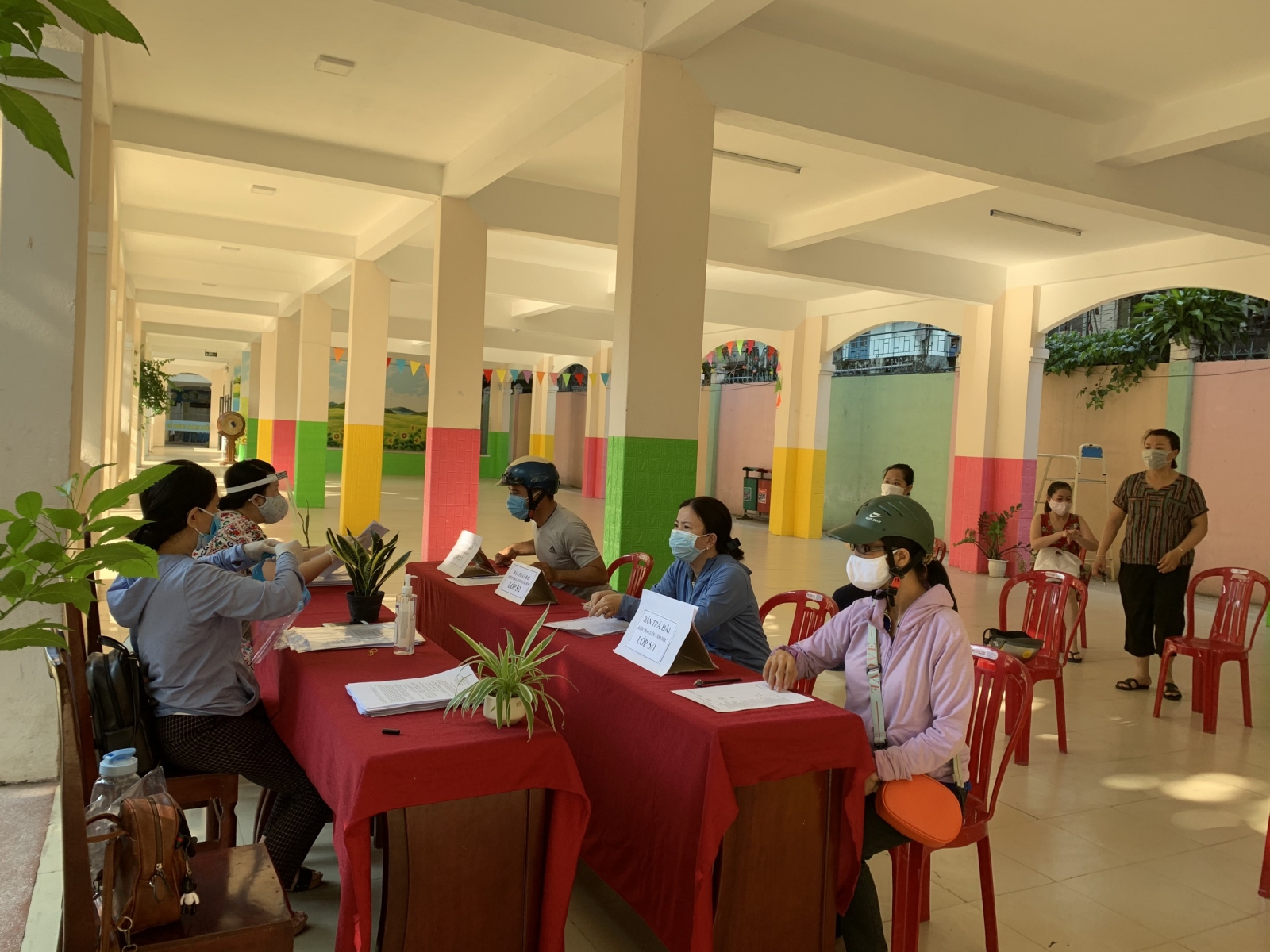 Đà Nẵng: Trường tiểu học có thể chia nhỏ số HS để kiểm tra trực tuyến cuối kỳ I