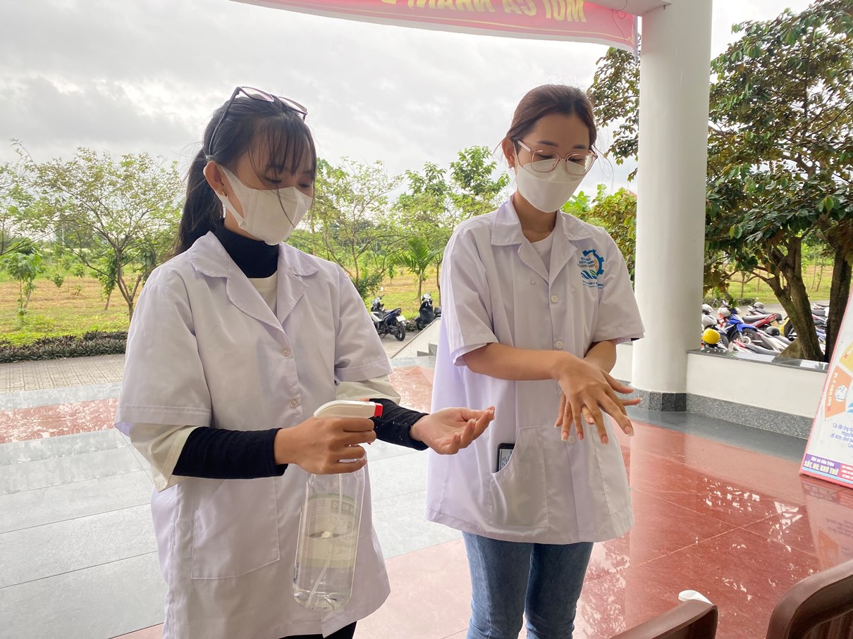 Hơn 500 sinh viên Trường Đại học Kiên Giang trở lại trường học thực hành - Ảnh minh hoạ 2