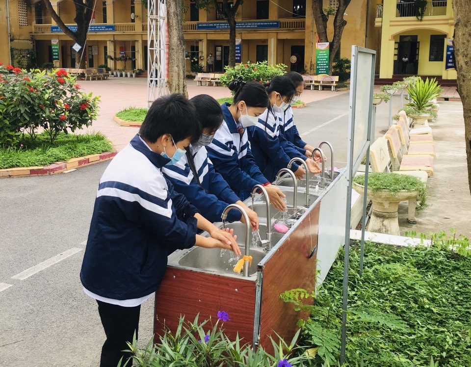 Việt Yên (Bắc Giang) tăng cường phòng học trực tuyến thích ứng với dịch - Ảnh minh hoạ 2