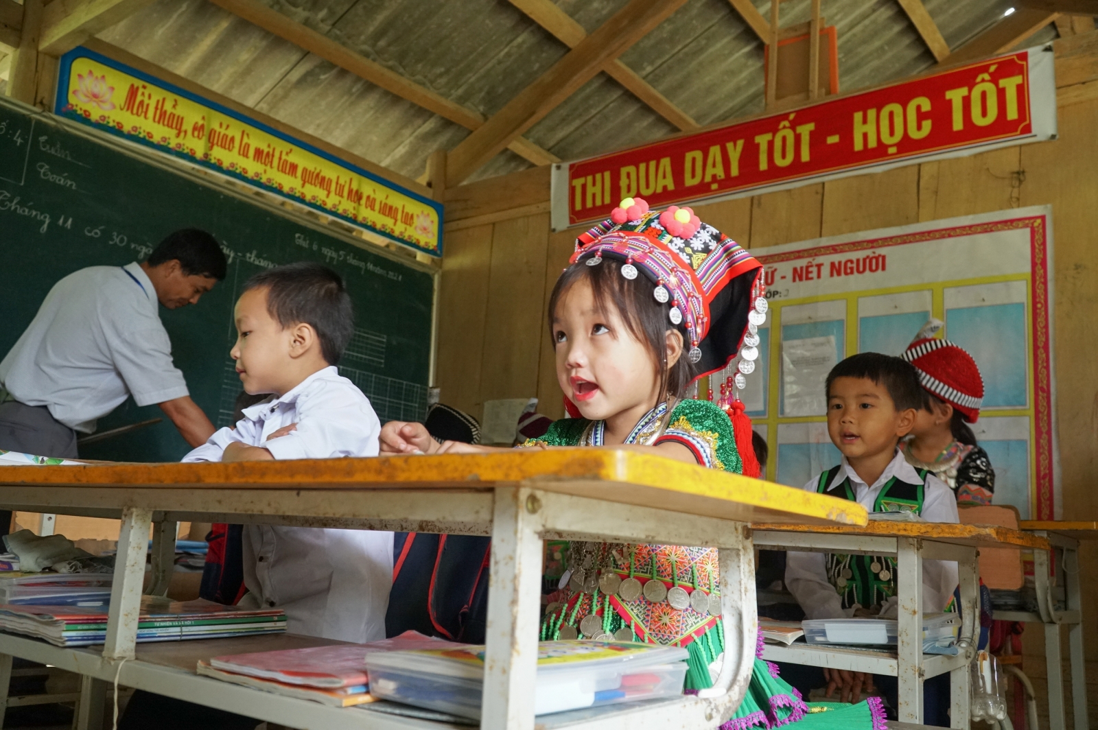 Đảm bảo chất lượng giáo dục phổ thông tại Nghệ An: Dạy học thật, thi thật, cam kết đầu ra - Ảnh minh hoạ 4