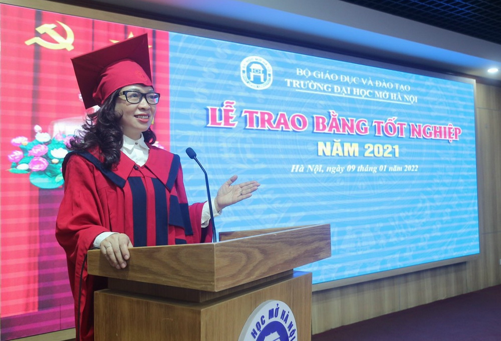 Trường Đại học Mở Hà Nội trao bằng tốt nghiệp với quy mô lớn nhất từ trước tới nay - Ảnh minh hoạ 2