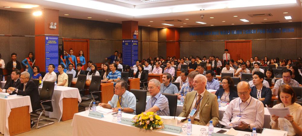 Trường Đại học Ngân hàng TPHCM tổ chức Hội thảo Kinh tế lượng 2022