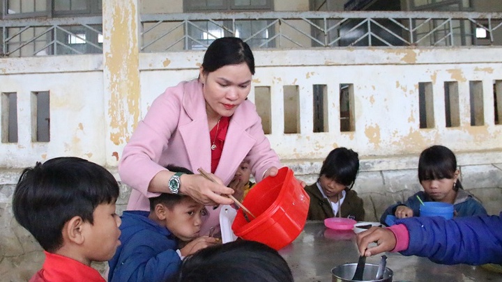 Nhen lên những hy vọng