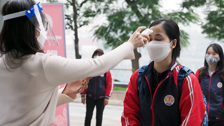 Hà Nội: Diễn tập xử lý khi học sinh tiểu học là F0 tại trường