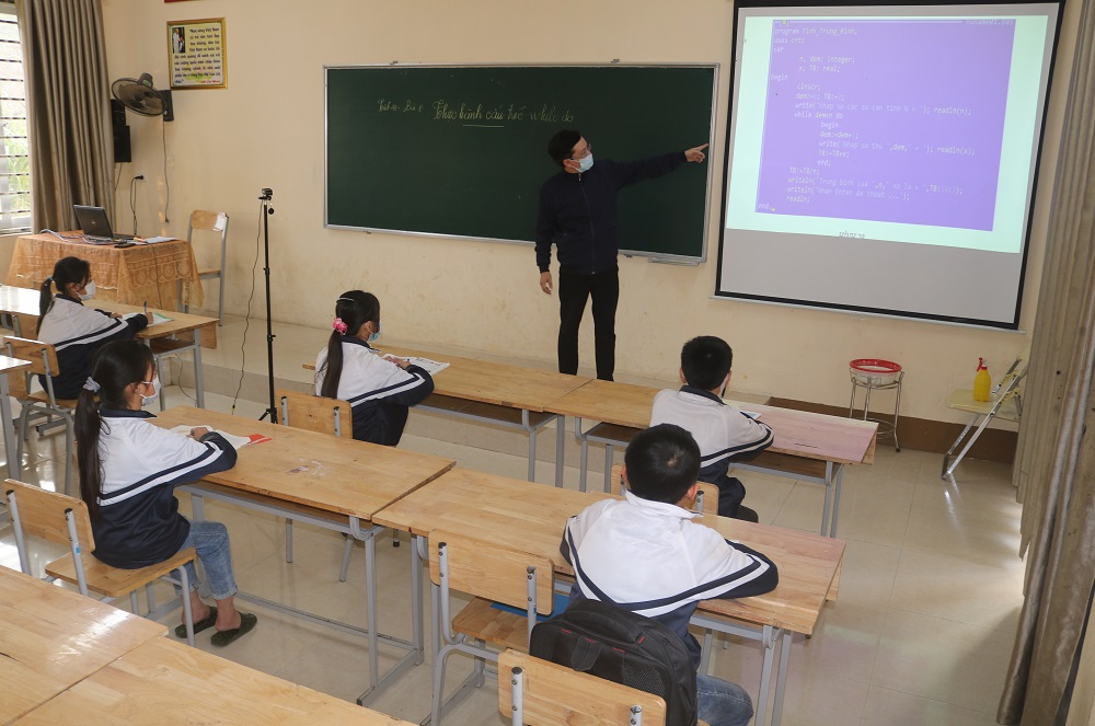 Thái Nguyên: Trường miền núi linh hoạt vận hành lớp học mùa dịch - Ảnh minh hoạ 2