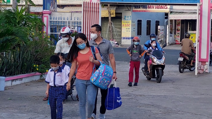 Sóc Trăng: Phụ huynh yên tâm cho trẻ mẫu giáo và tiểu học tới trường