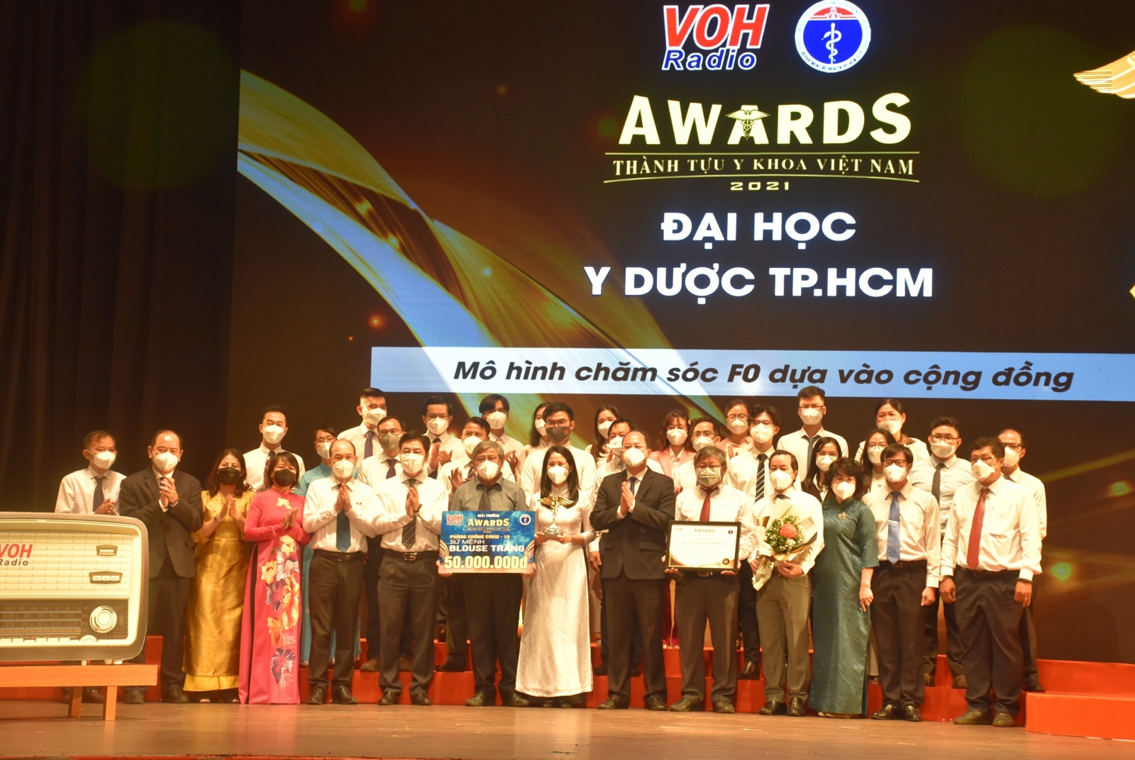 Giải thưởng Thành tựu Y khoa Việt Nam năm 2021 vinh danh hai trường đại học Thành phố Hồ Chí Minh - Ảnh minh hoạ 8