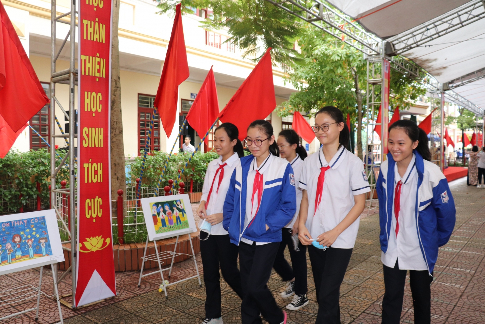 Học sinh trở lại trường: Nới lỏng để thích ứng - Ảnh minh hoạ 3