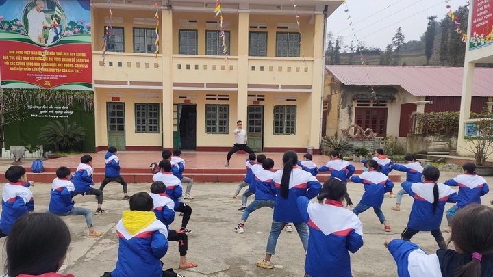 Lào Cai: Hạn chế tối đa để học sinh nội trú ra khỏi khu vực trường để phòng dịch