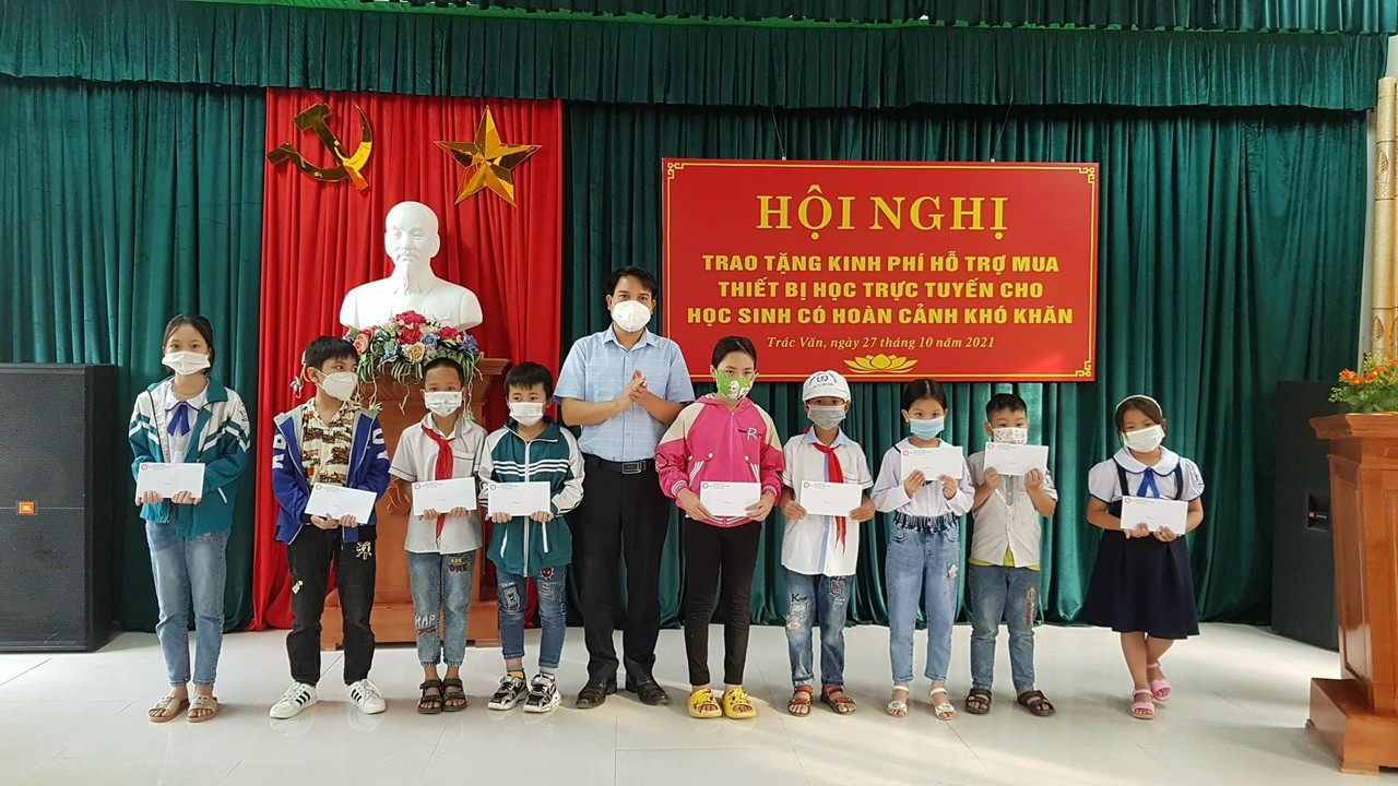 Hà Nam: Ưu tiên nguồn lực nâng chất lượng học trực tuyến và trực tiếp - Ảnh minh hoạ 2