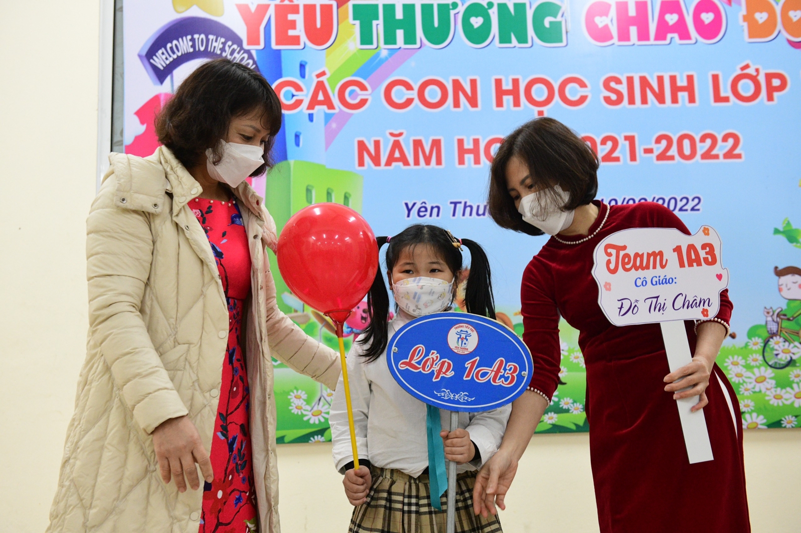 Học sinh Hà Nội hứng khởi trong buổi học đầu tiên sau dịch - Ảnh minh hoạ 4