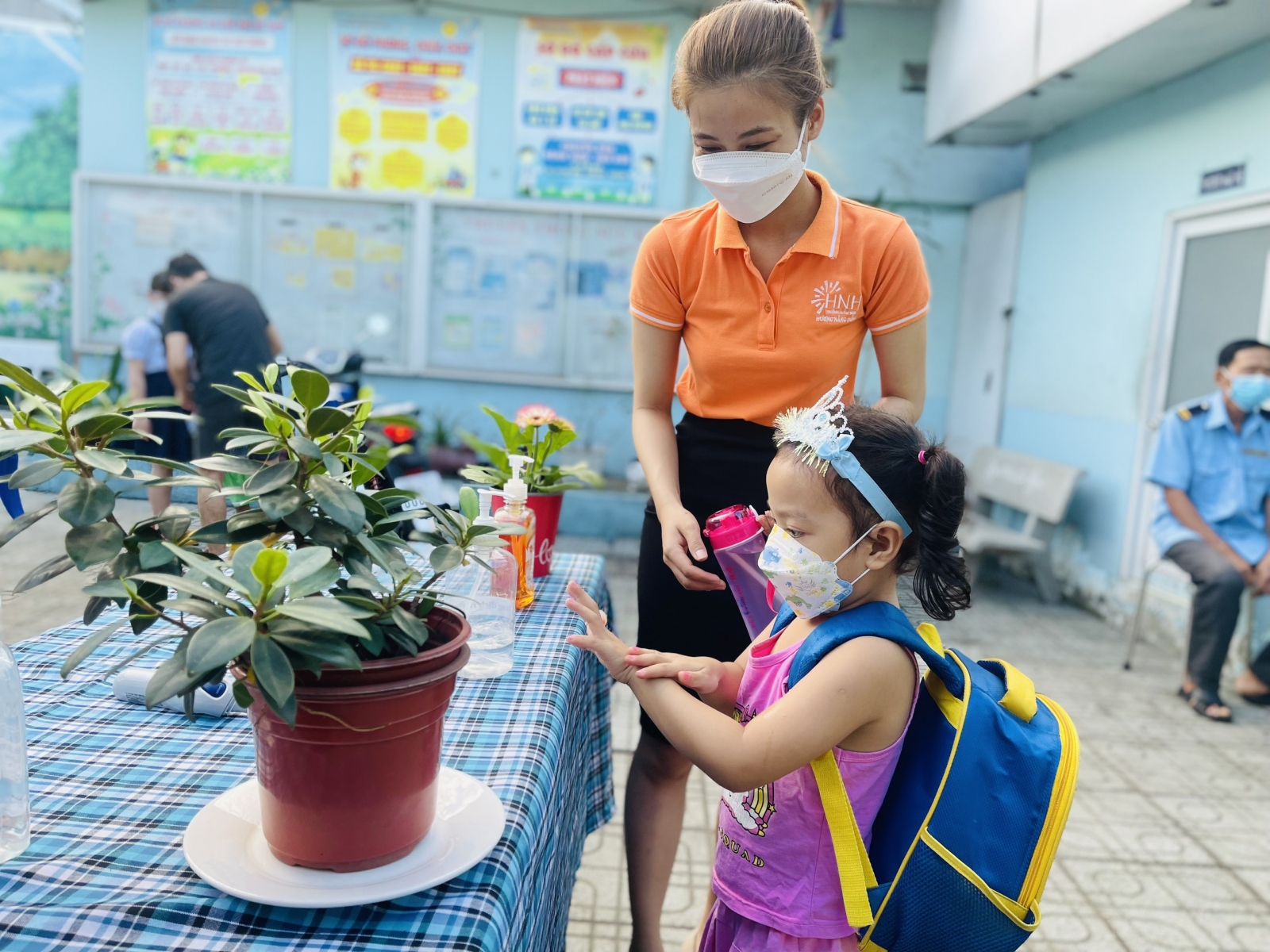 Học sinh là F1 ở Thành phố Hồ Chí Minh cách ly bao lâu được trở lại trường học? - Ảnh minh hoạ 3