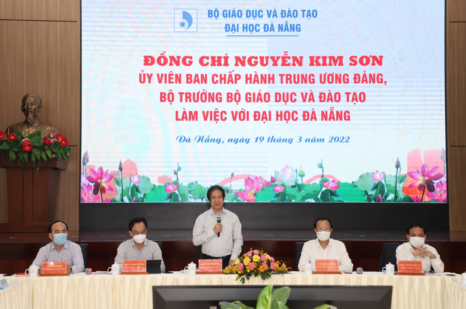 Bộ trưởng Nguyễn Kim Sơn chỉ ra 3 trụ cột để phát triển Đại học Đà Nẵng - Ảnh minh hoạ 2