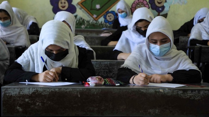 Afghanistan mở cửa toàn bộ trường đại học