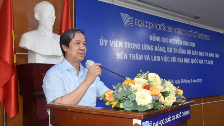 Bộ trưởng Nguyễn Kim Sơn "đặt hàng" Đại học Quốc gia hai nhiệm vụ quan trọng